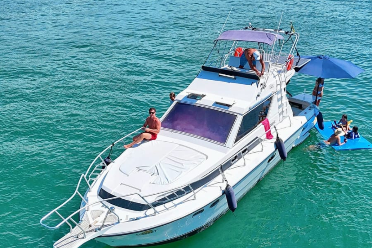YATCH PAADISE ALUGUEL DE LANCHA E JETSKI EM PORTO BELO E BALNEÁRIO CAMBORIÚ (15)