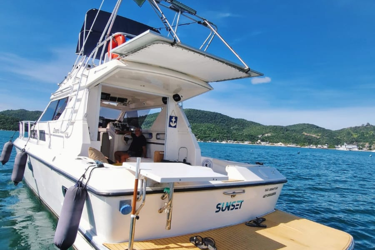 YATCH PAADISE ALUGUEL DE LANCHA E JETSKI EM PORTO BELO E BALNEÁRIO CAMBORIÚ (16)